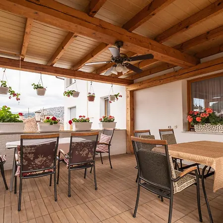 Guesthouse Rose-3