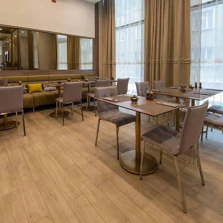 Residence Inn By Marriott Sarajevo-3